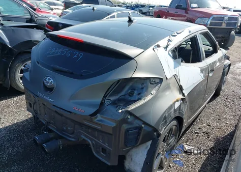 2015 Hyundai Veloster Turbo z USA, uszkodzony, nr VIN KMHTC6AE2FU230993
